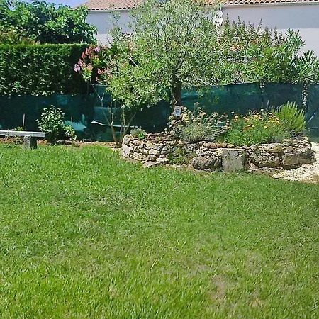 Semi-detached House La Remigeasse - Nat04033-l